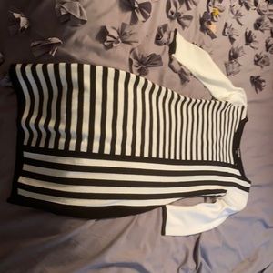 Baby dress with stretch